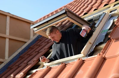 Pose de fenêtres de toit Velux à Génissieux